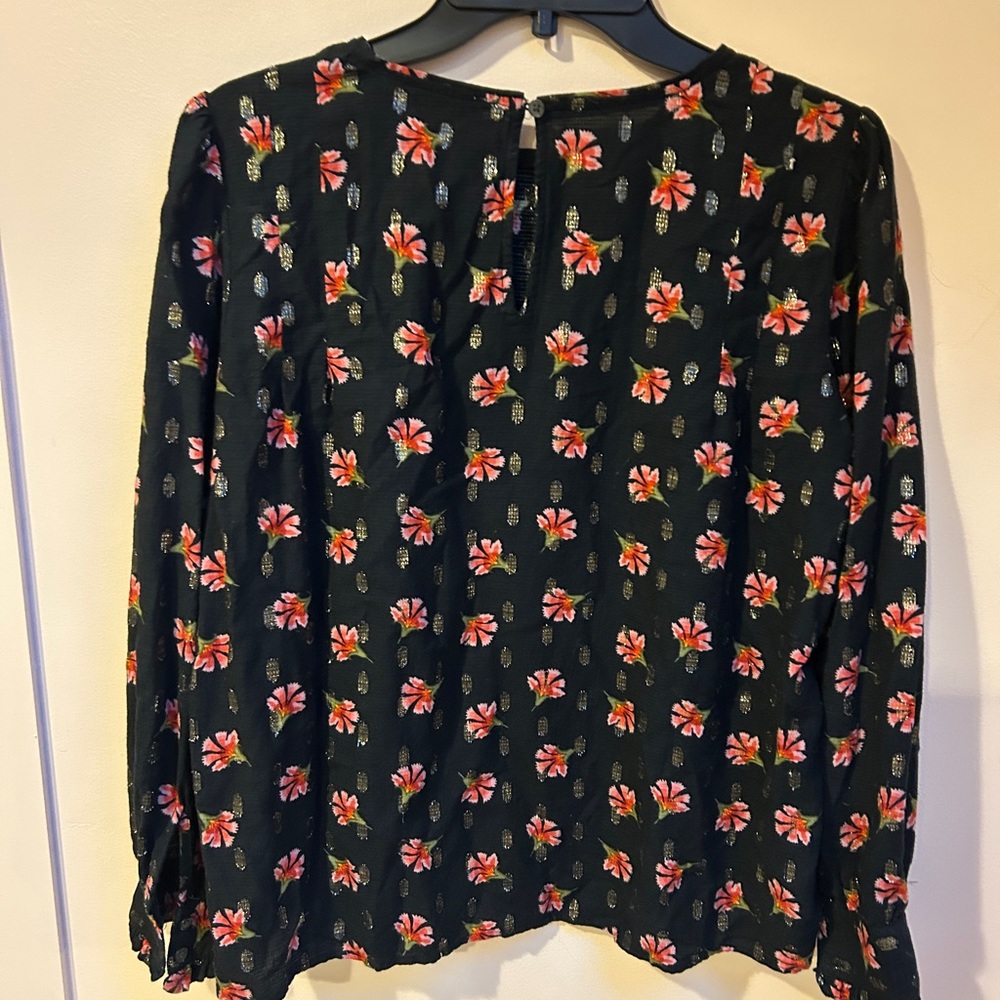 LOFT Black Blouse with Pink Floral Design Women’s M - Picture 7 of 8